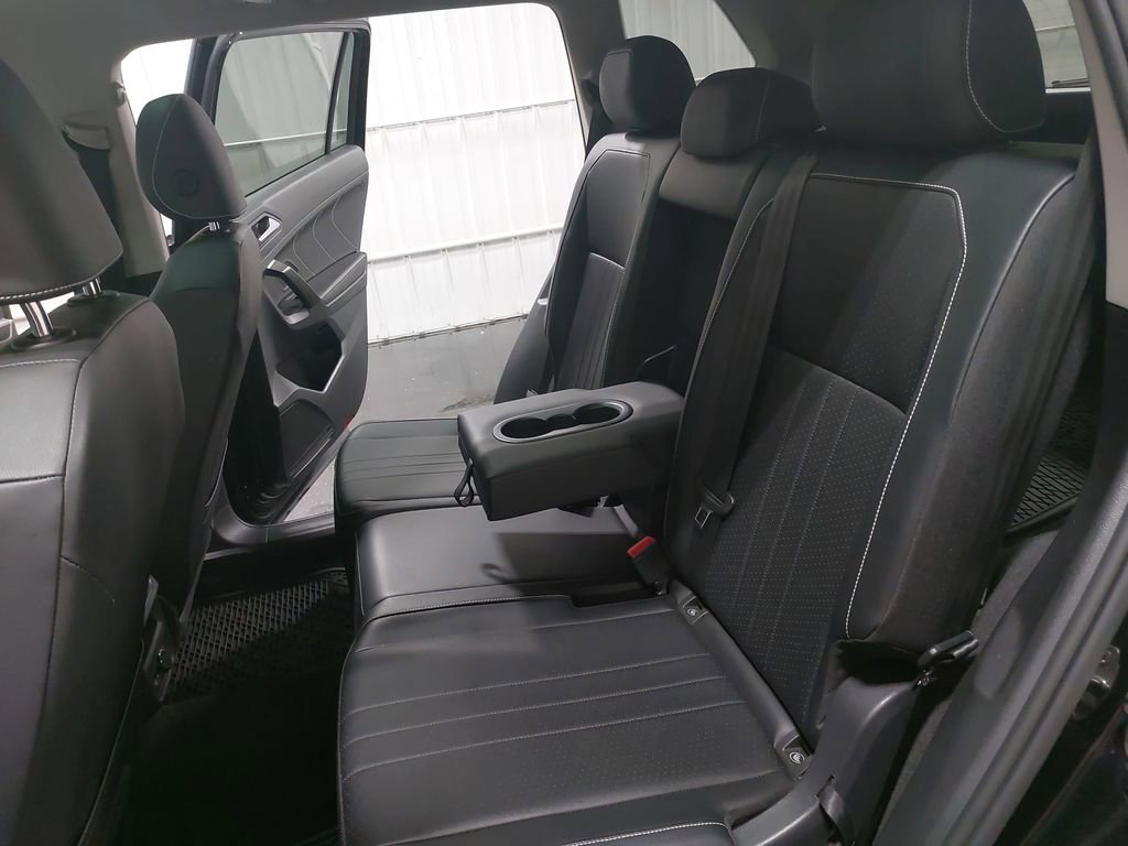 Used 2022 Volkswagen Tiguan SE image 14