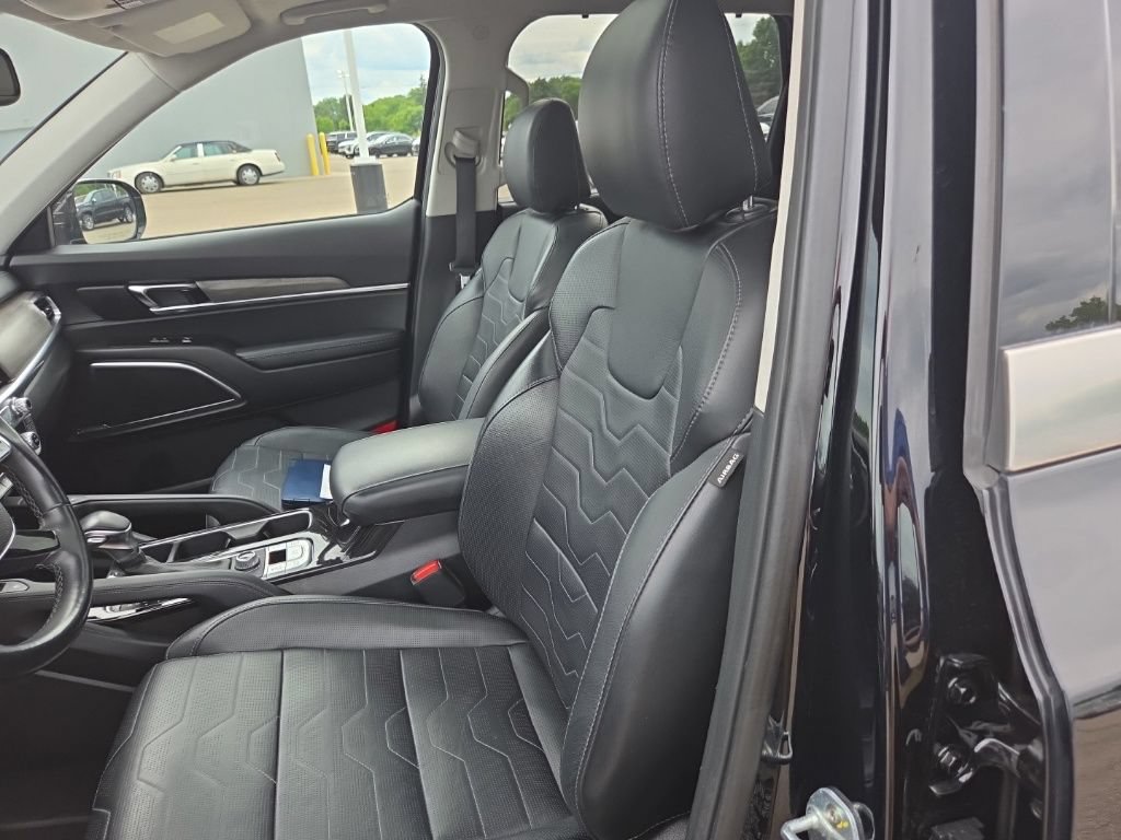 Used 2020 Kia Telluride SX w/ SX Prestige Package AWD/4WD image 14