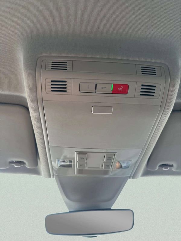 Used 2024 Volkswagen Tiguan S image 29