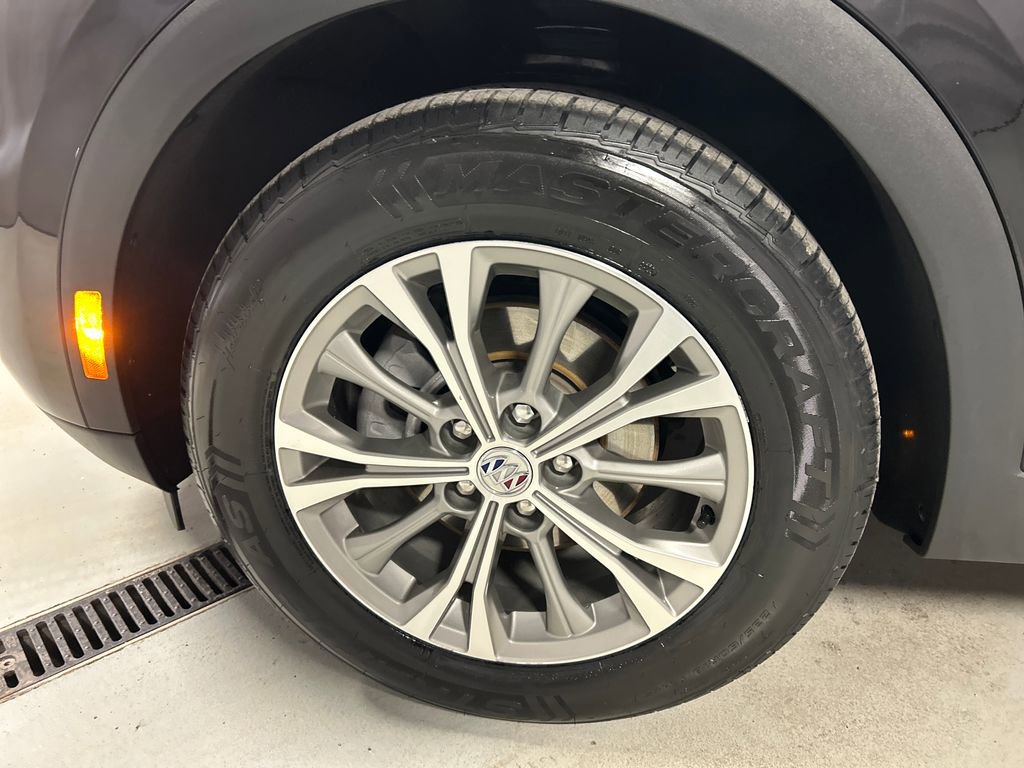 Used 2022 Buick Envision Preferred image 9