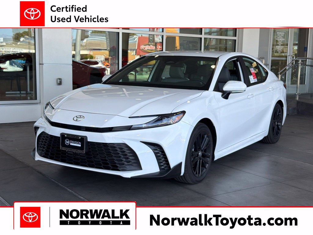 Certified 2026 Toyota Camry SE w/ Convenience Package FWD image 1