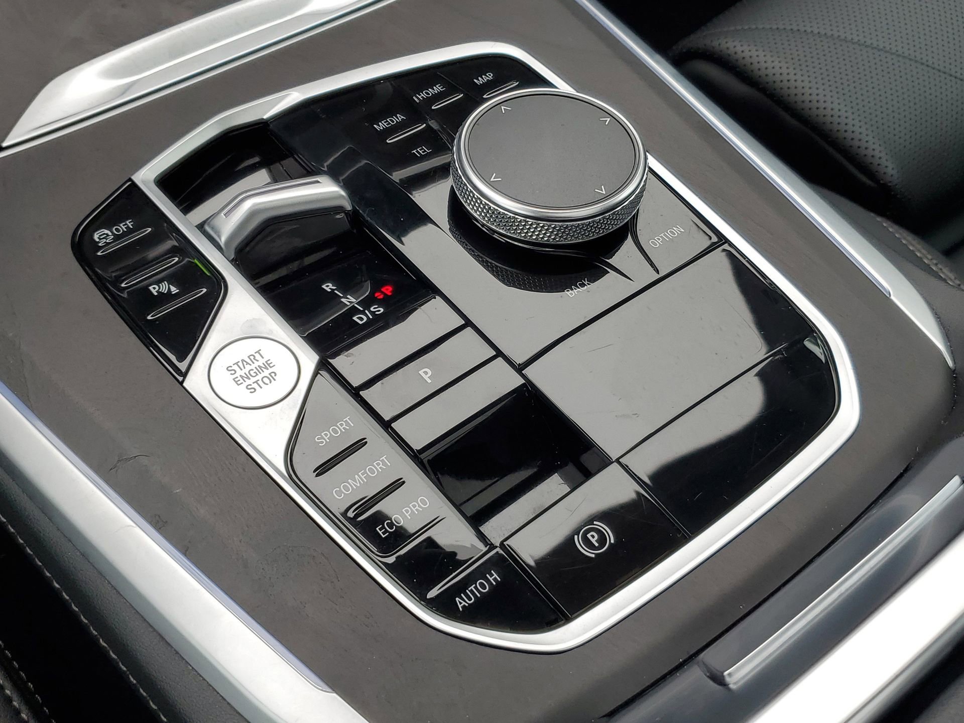 Used 2024 BMW X5 sDrive40i w/ Premium Package image 31