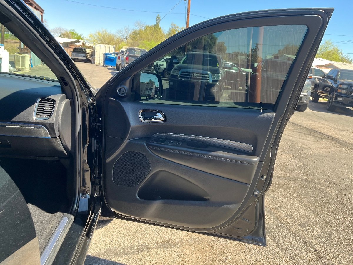 Used 2020 Dodge Durango GT image 40