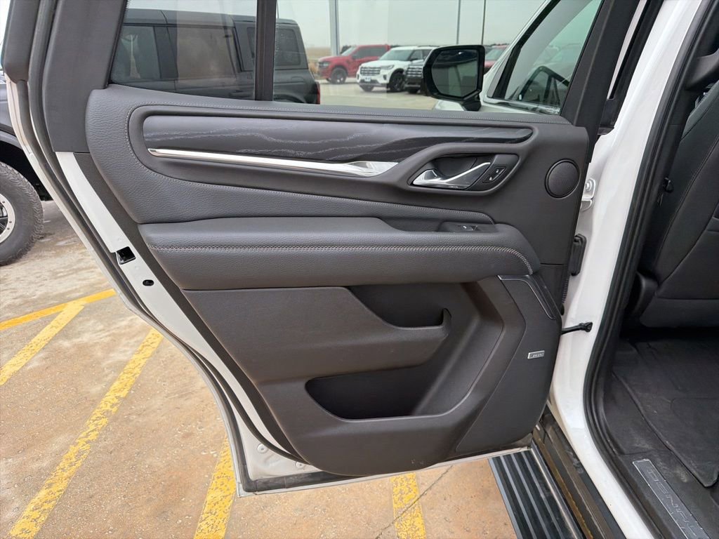 Used 2021 GMC Yukon Denali w/ Denali Ultimate Package image 21