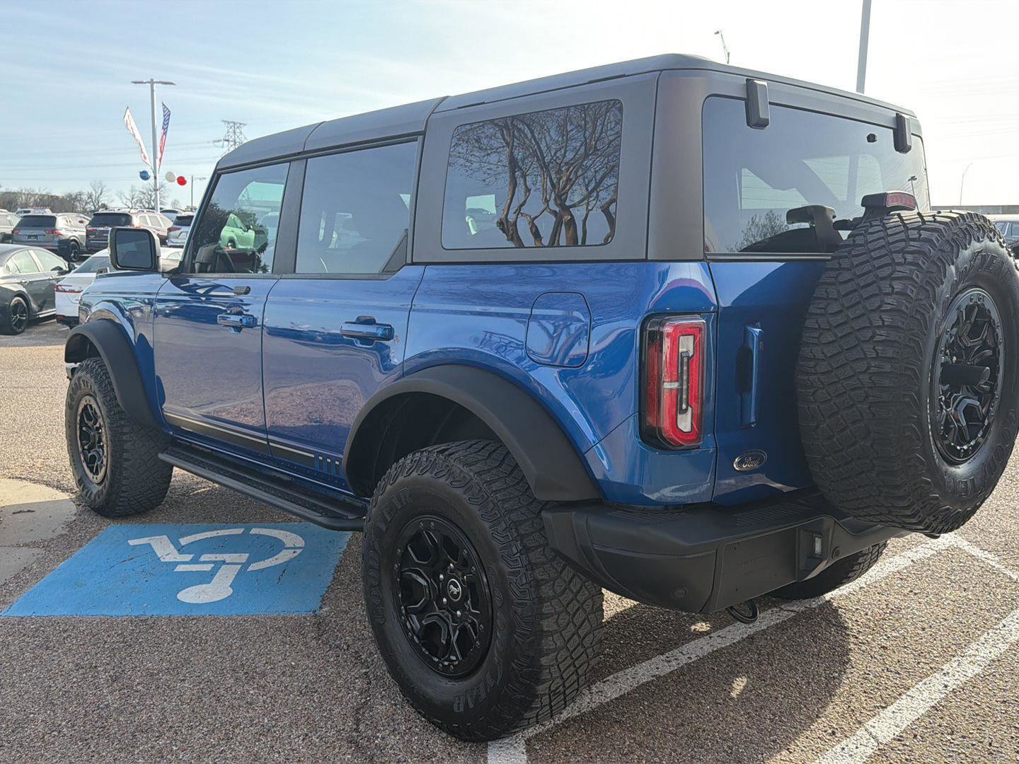 Used 2021 Ford Bronco First Edition image 5