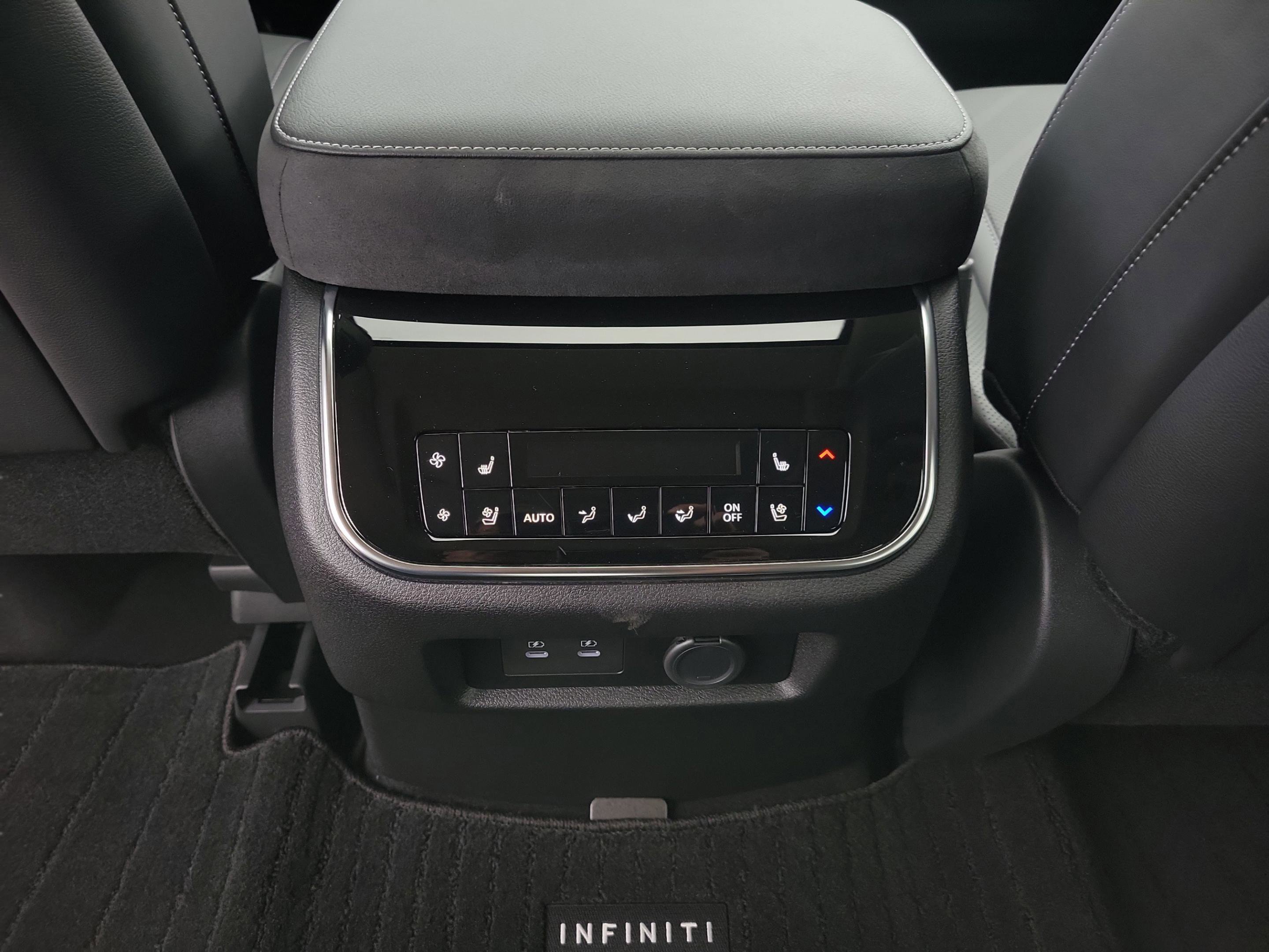 New 2026 INFINITI QX80 Luxe w/ Cargo Package image 24