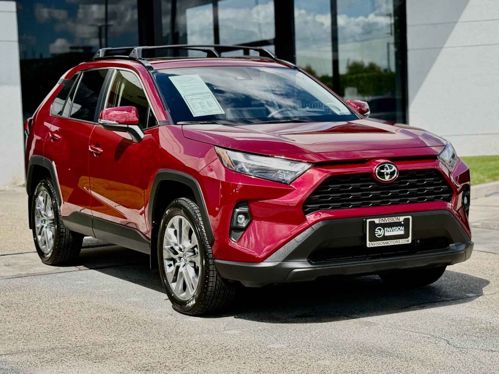 Used 2025 Toyota RAV4 XLE Premium w/ Weather Package FWD image 8