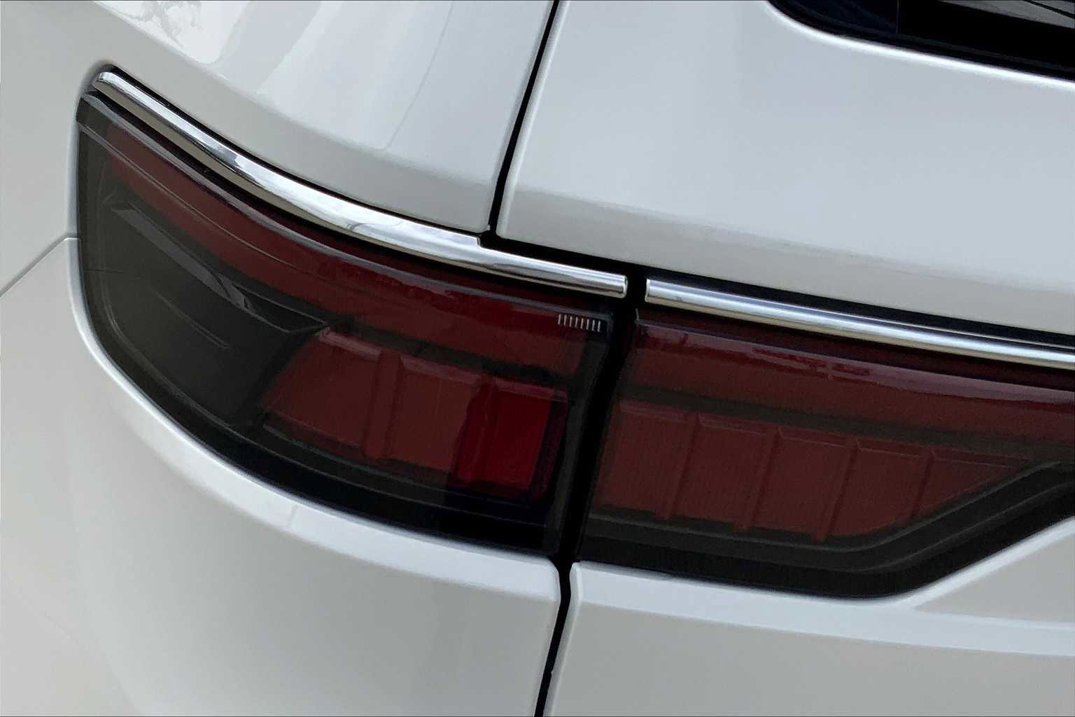 New 2025 Jeep Wagoneer w/ Convenience Group I image 14