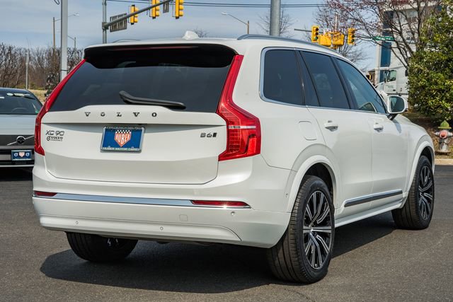 Used 2023 Volvo XC90 B6 Plus w/ Protection Package image 5