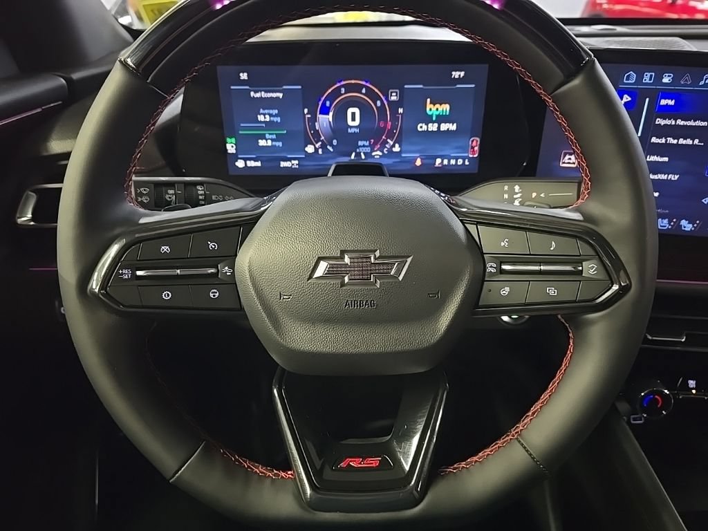Used 2026 Chevrolet Traverse RS AWD/4WD image 19