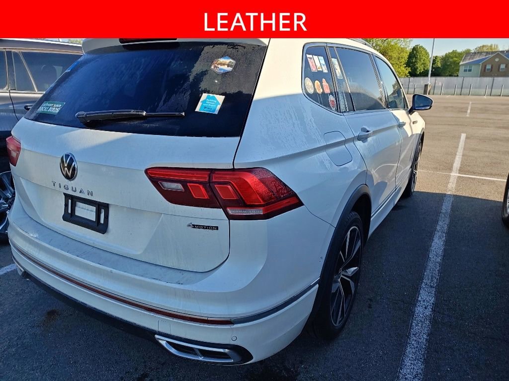 Used 2024 Volkswagen Tiguan SEL R-Line AWD/4WD image 4
