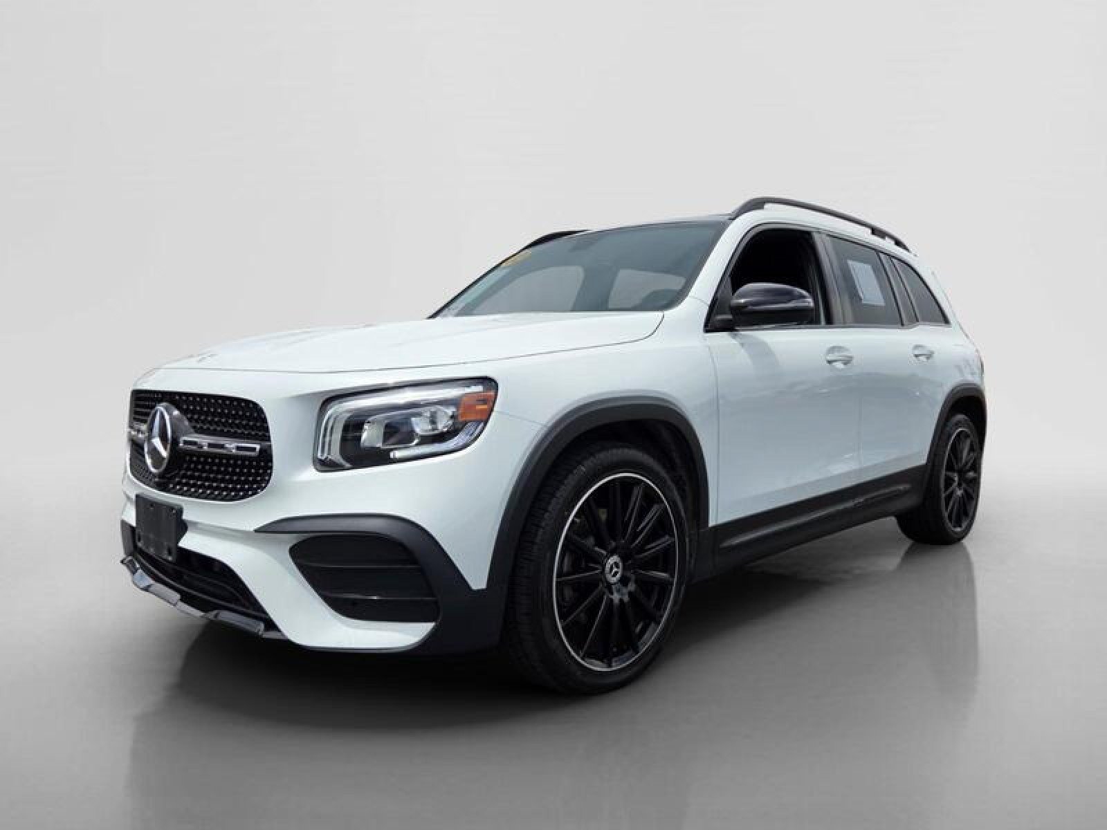 Certified 2022 Mercedes-Benz GLB 250 4MATIC image 8