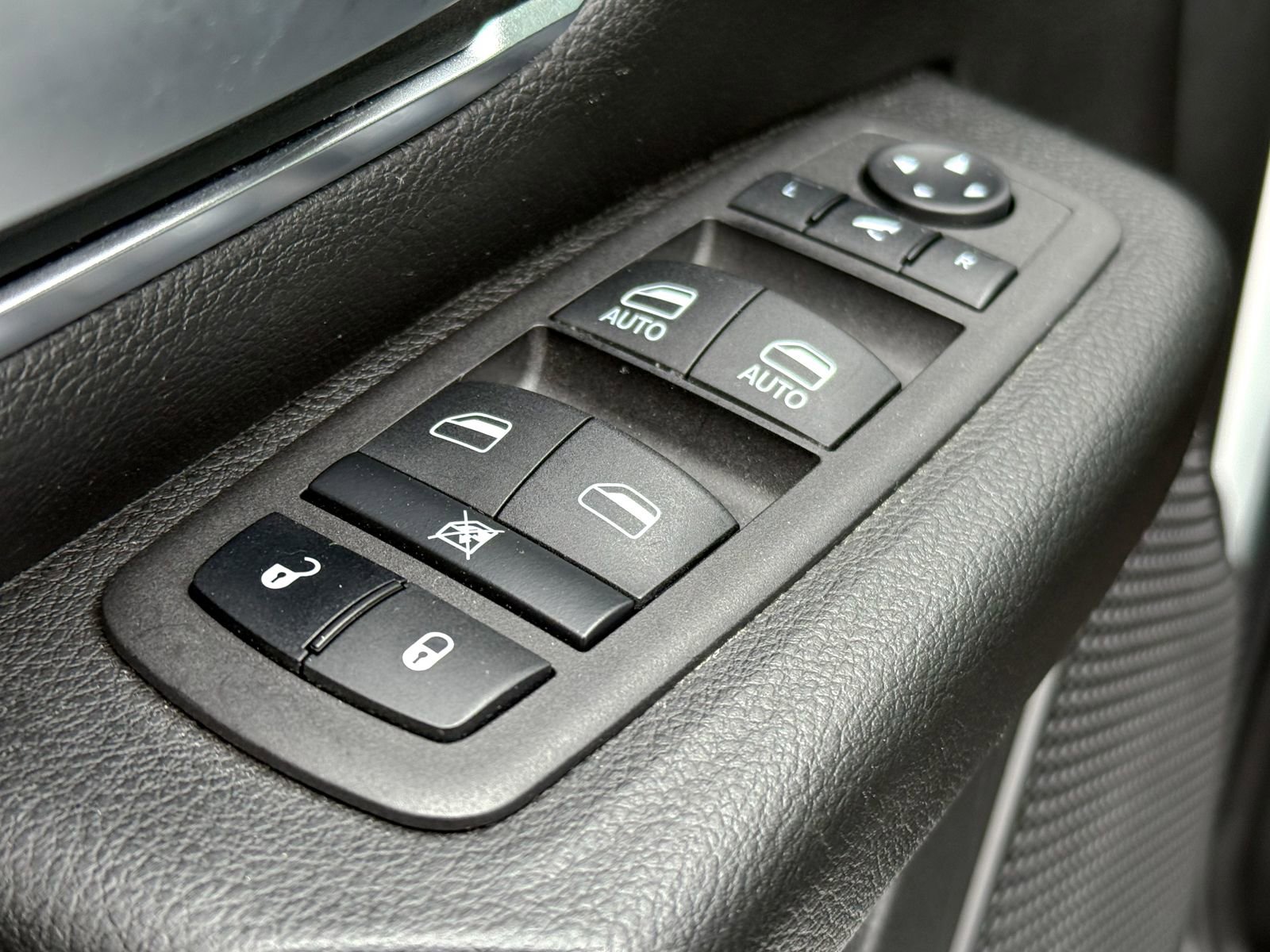 Used 2024 RAM 1500 Big Horn image 15