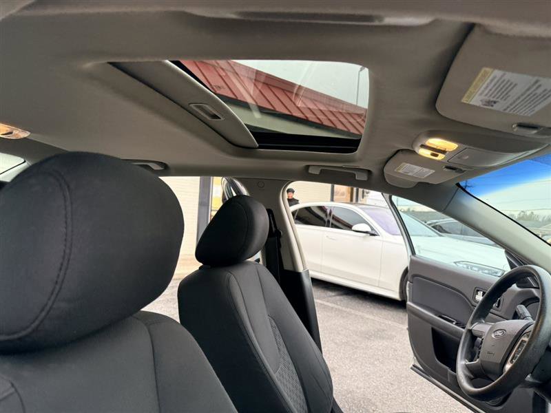 Used 2011 Ford Fusion SE w/ 202A Rapid Spec Order Code image 14