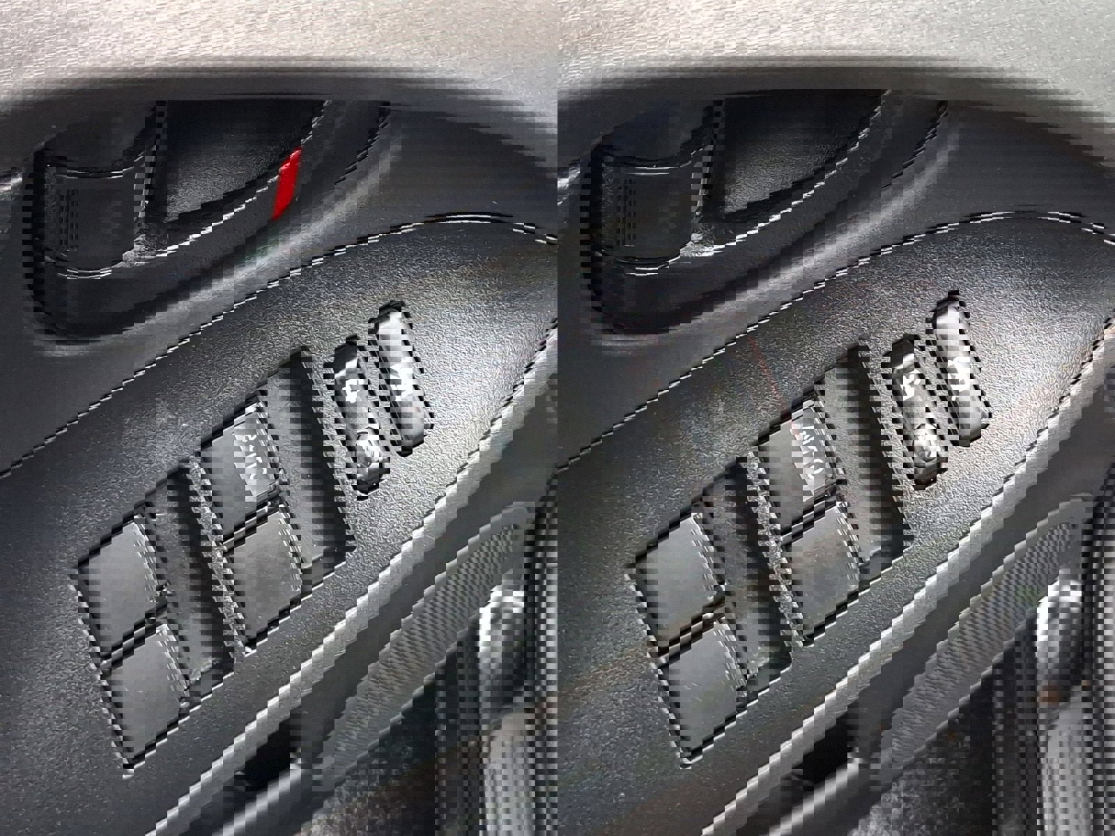 Used 2012 Toyota RAV4 Limited w/ Premium Plus Value Pkg AWD/4WD image 13