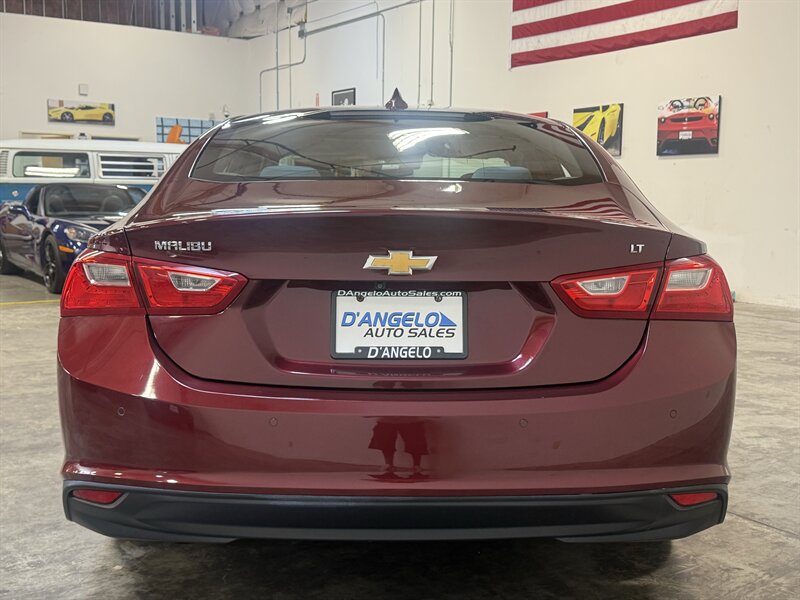 Used 2016 Chevrolet Malibu LT w/ Driver Confidence Package FWD image 6