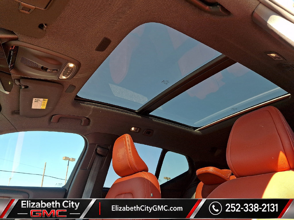 Used 2019 Volvo XC40 T4 Inscription FWD image 15