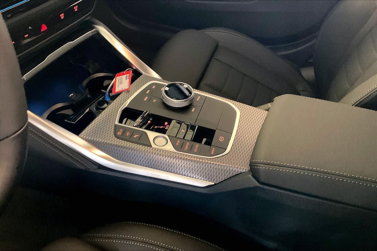 New 2026 BMW i4 eDrive40 w/ M Sport Package RWD image 7