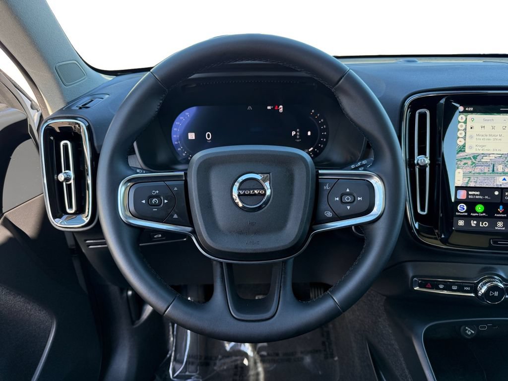 Used 2026 Volvo XC40 B5 Plus AWD/4WD image 12