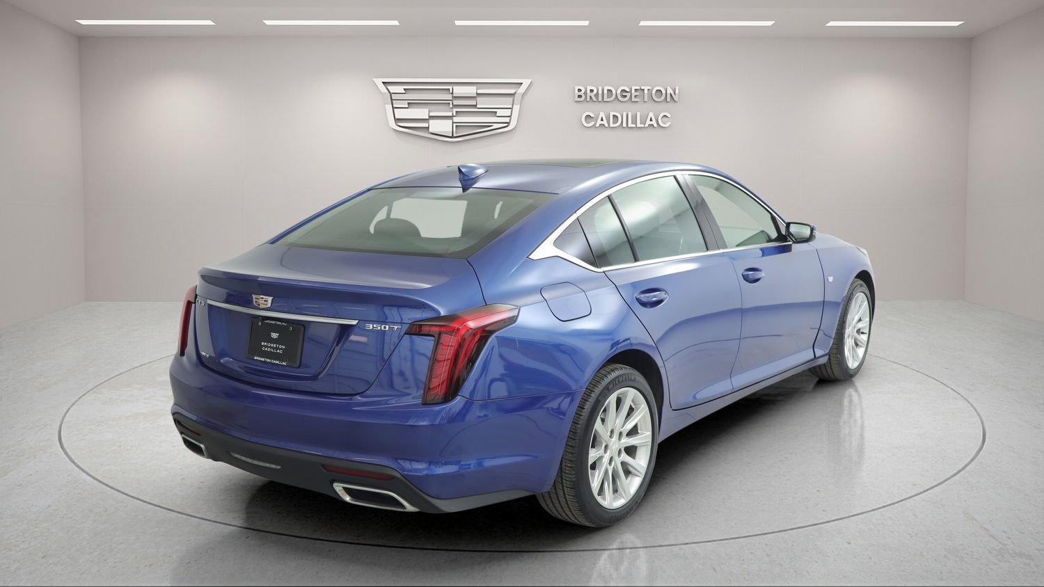 Used 2023 Cadillac CT5 Luxury w/ Sun And Sound Package image 7