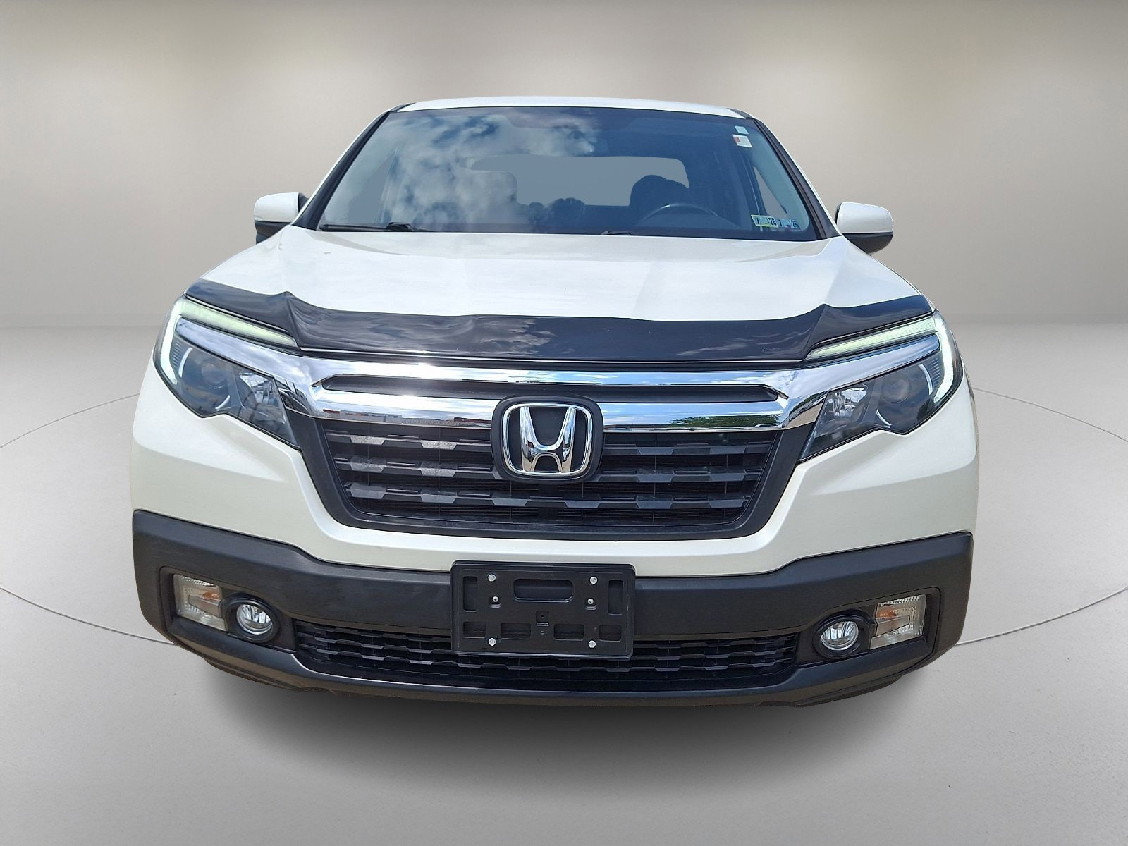 Used 2017 Honda Ridgeline RTL-T image 3
