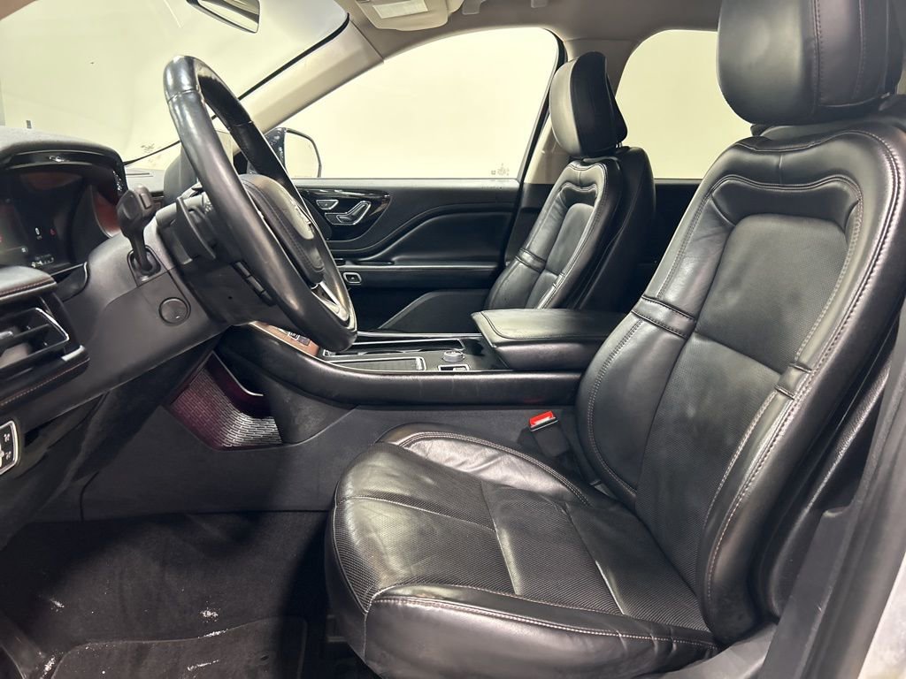 Certified 2020 Lincoln Aviator Reserve w/ Elements Package Plus image 10