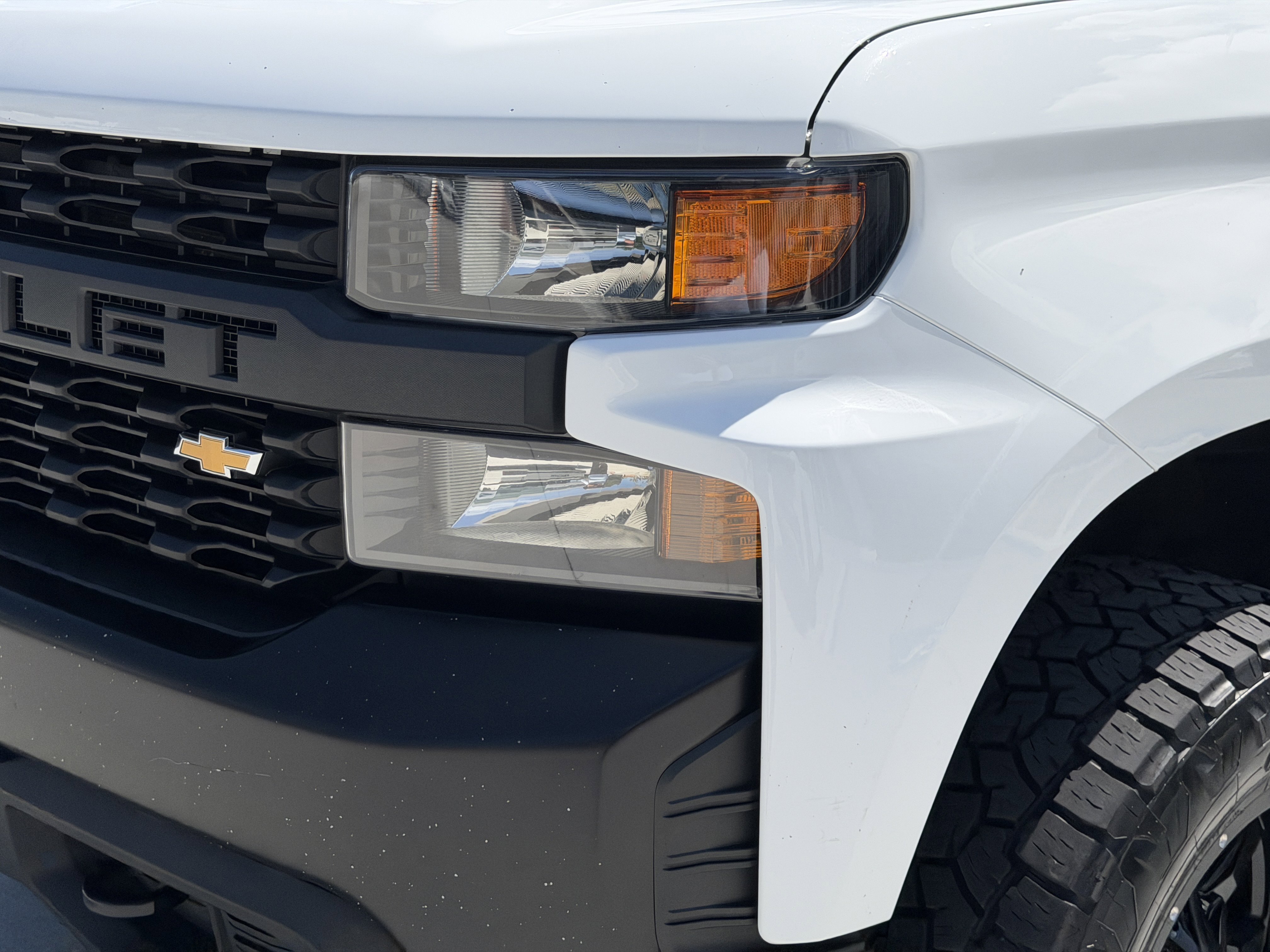 Used 2021 Chevrolet Silverado 1500 W/T w/ WT Value Package AWD/4WD image 8