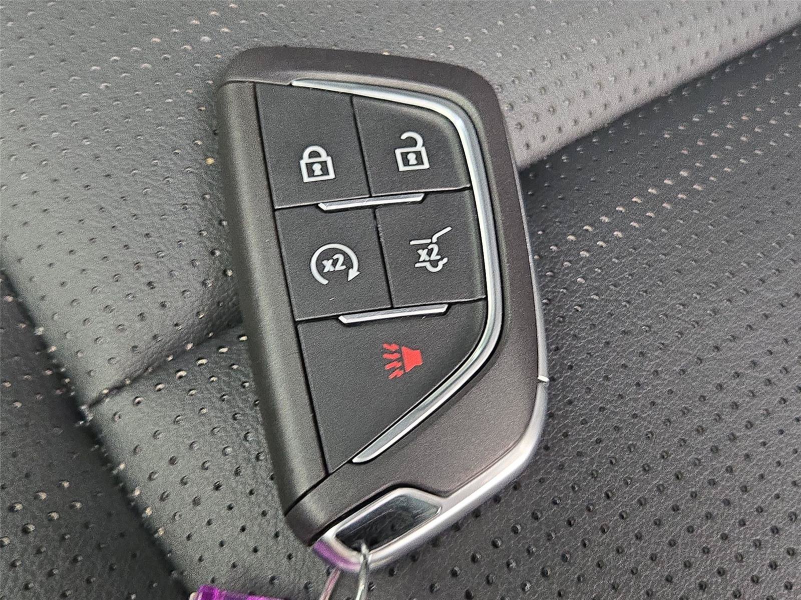 New 2025 Cadillac Lyriq Sport w/ LPO, Floor Liner Package AWD/4WD image 32