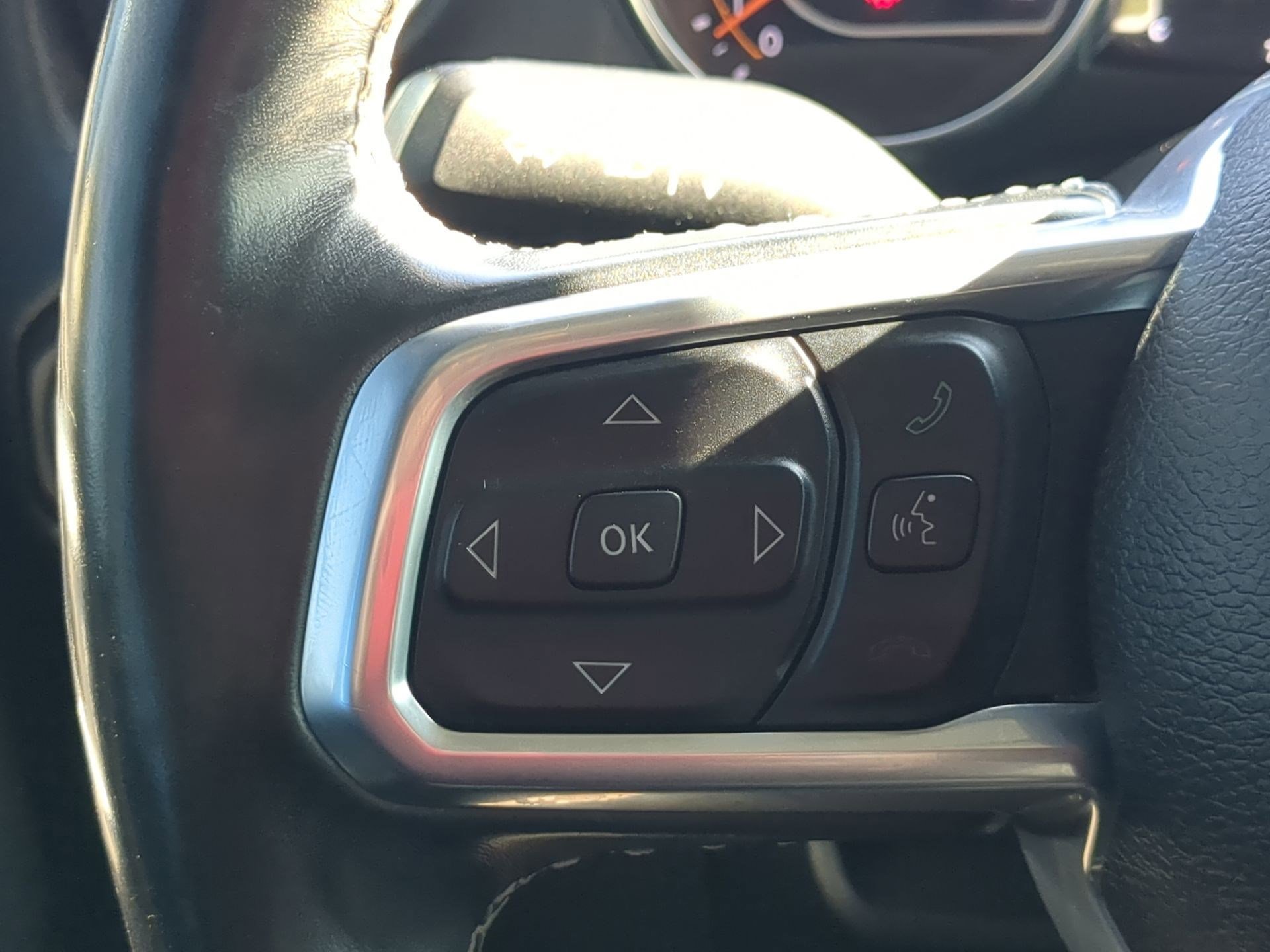 Used 2022 Jeep Gladiator Overland w/ Popular Equipment Package image 17