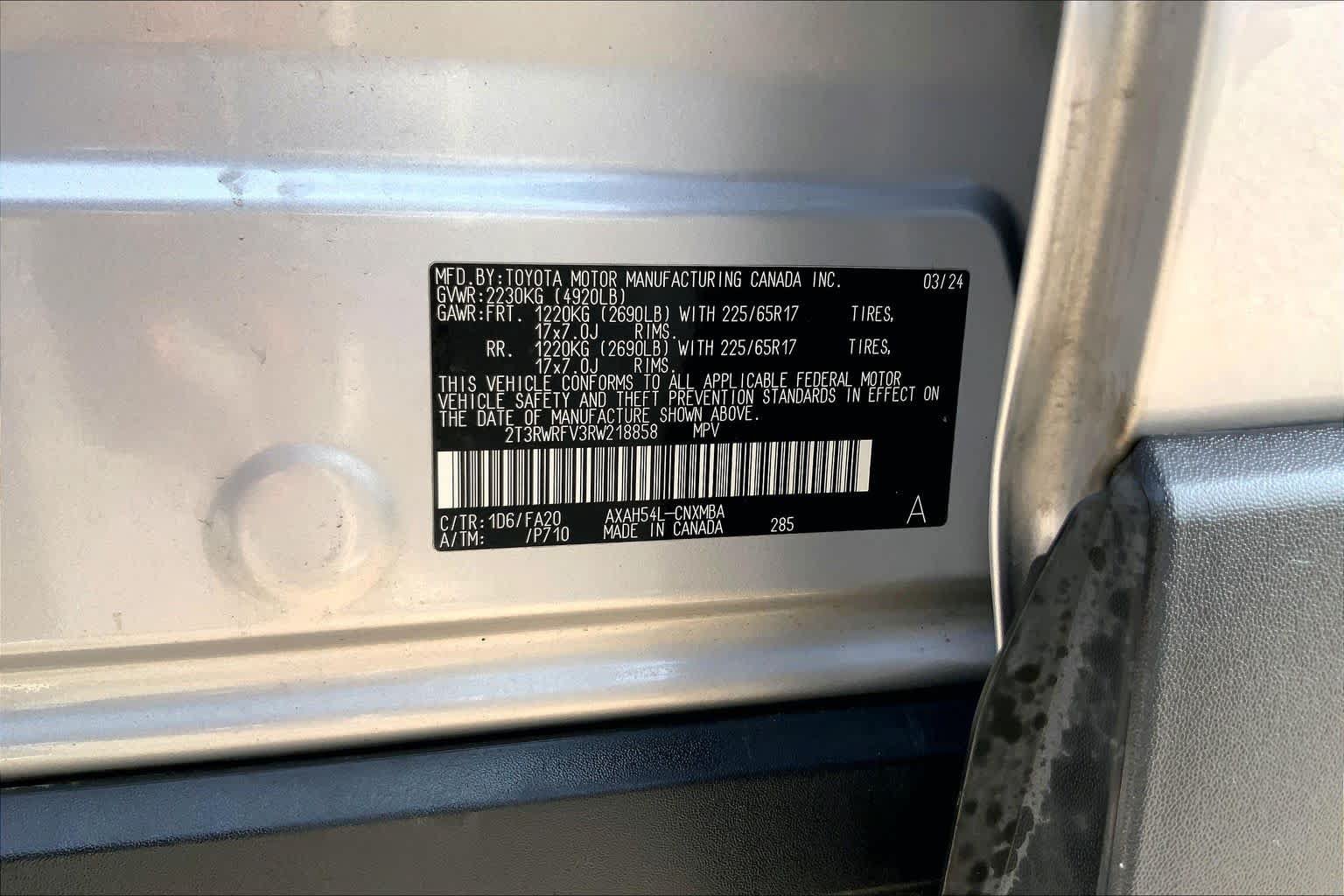 Used 2024 Toyota RAV4 XLE AWD/4WD image 70