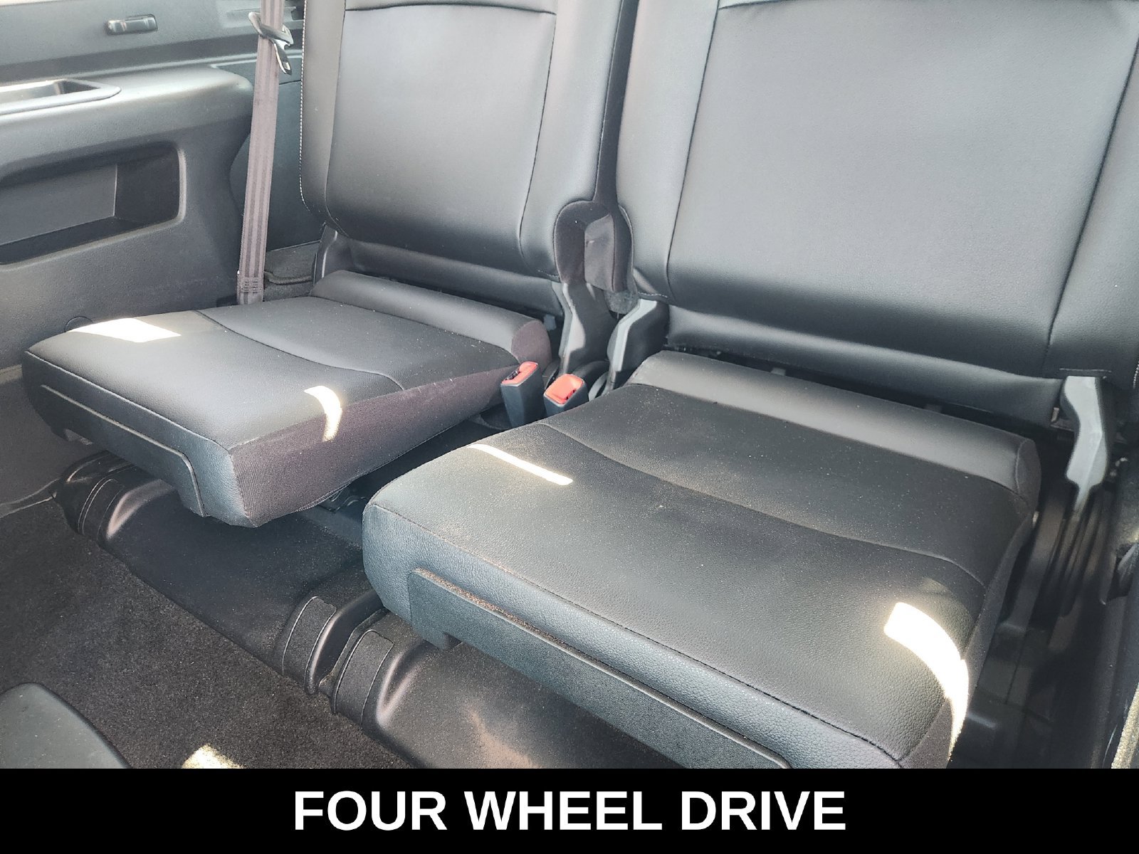Used 2018 Toyota 4Runner SR5 Premium AWD/4WD image 36