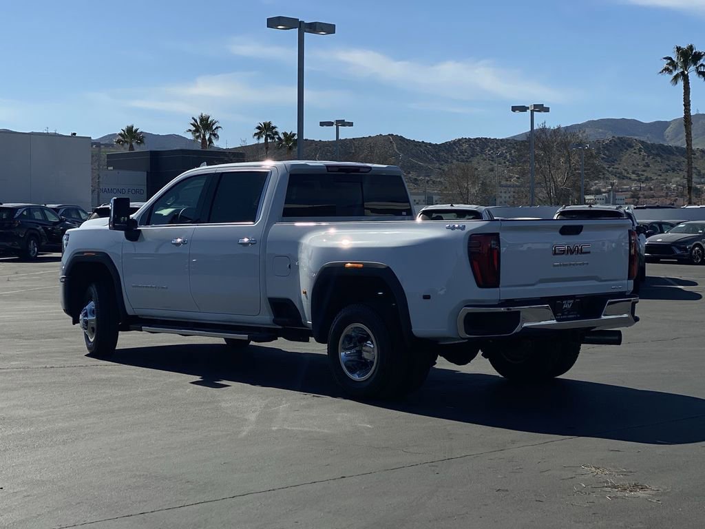 New 2026 GMC Sierra 3500 SLT w/ SLT Convenience Package image 15