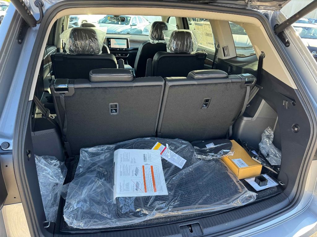 New 2026 Volkswagen Atlas SE image 26
