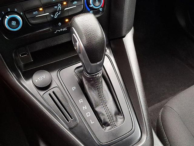 Used 2018 Ford Focus SE FWD image 16