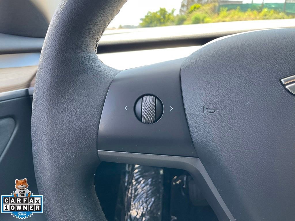 Used 2022 Tesla Model 3 Long Range AWD/4WD image 39