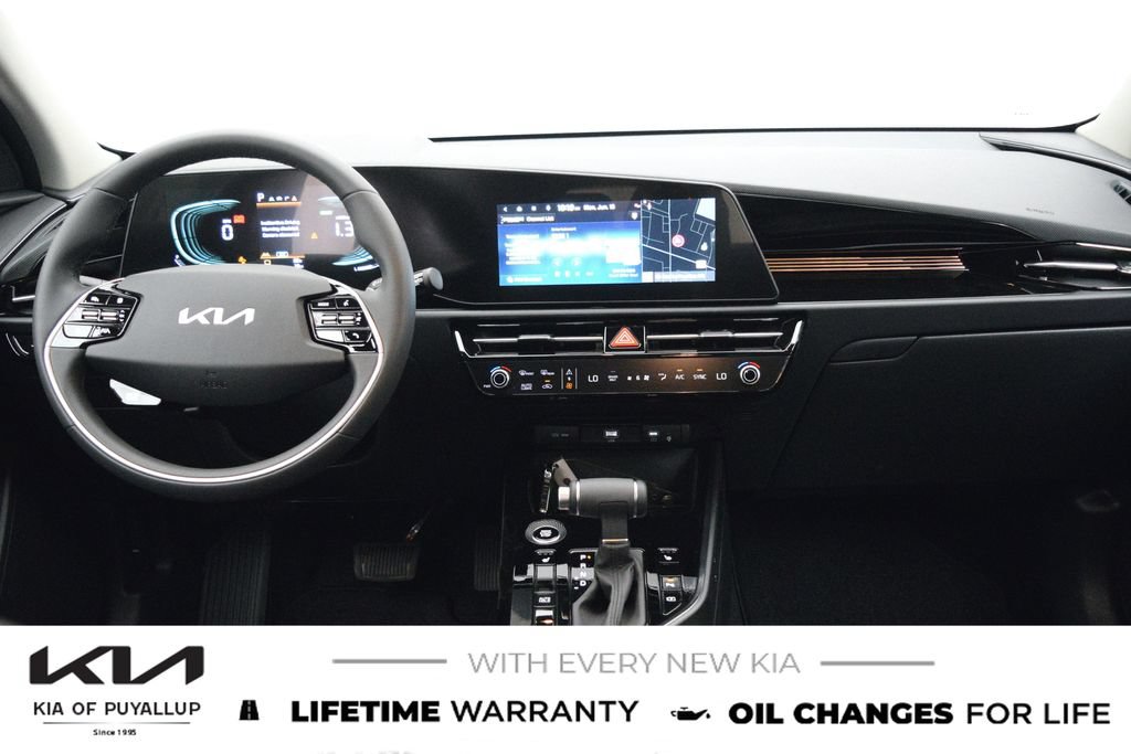 New 2026 Kia Niro EX FWD image 17