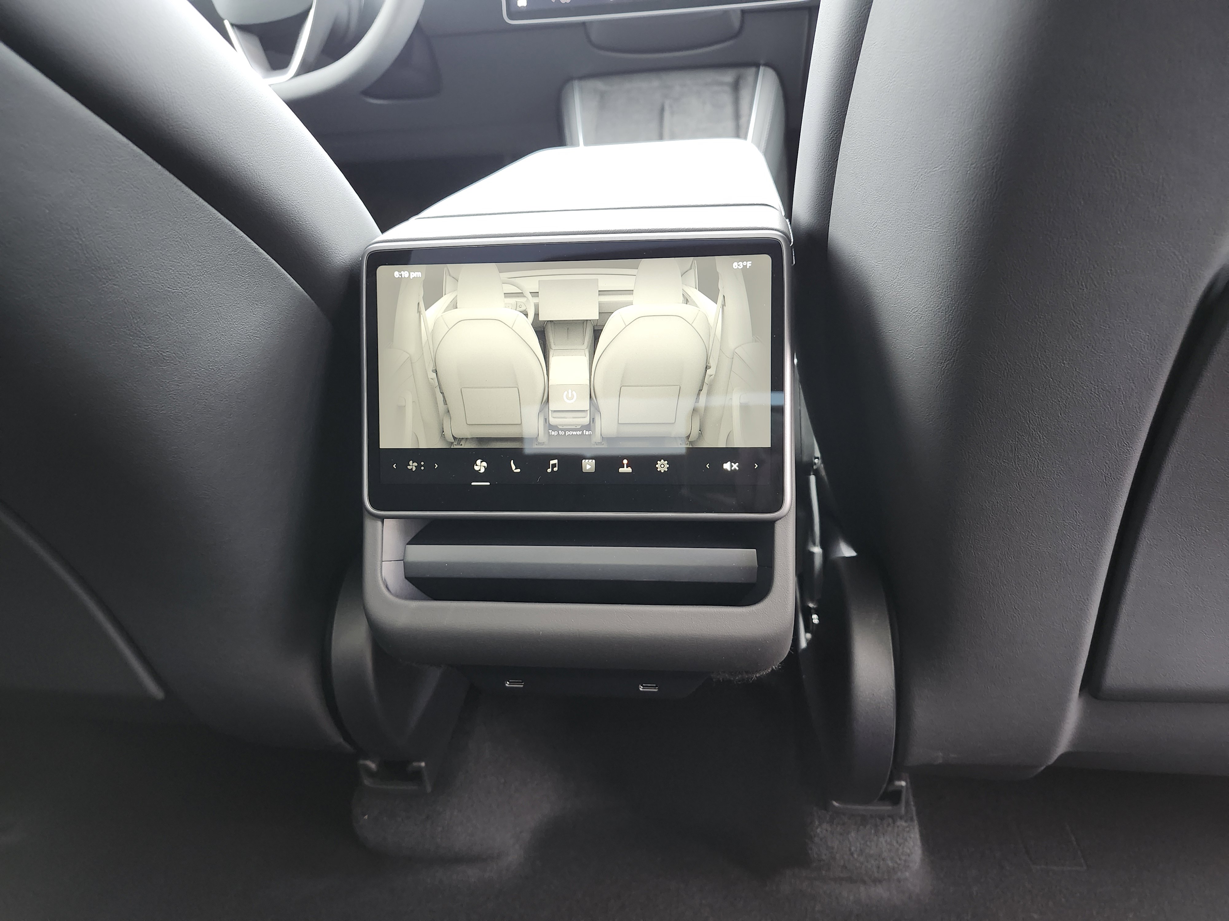 Used 2026 Tesla Model Y 2WD image 21