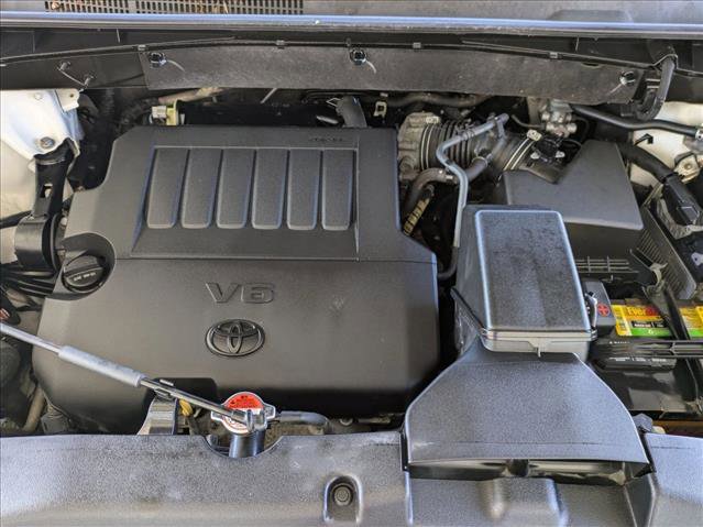 Used 2016 Toyota Highlander Limited image 25