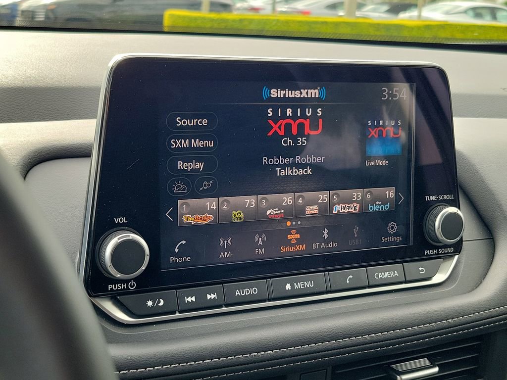 Certified 2026 Nissan Rogue SV image 27