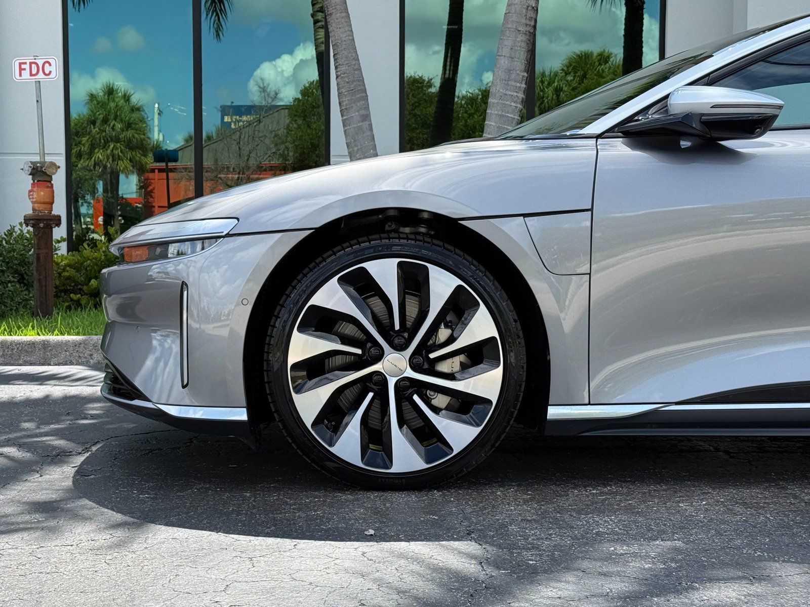 Used 2022 Lucid Air Grand Touring AWD/4WD image 13