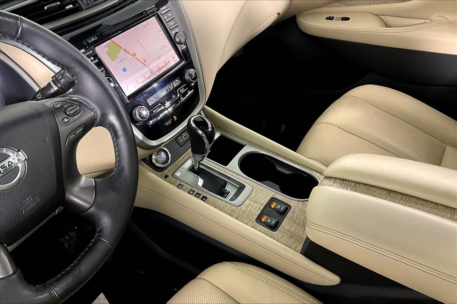 Used 2020 Nissan Murano SL w/ Moonroof Package image 18