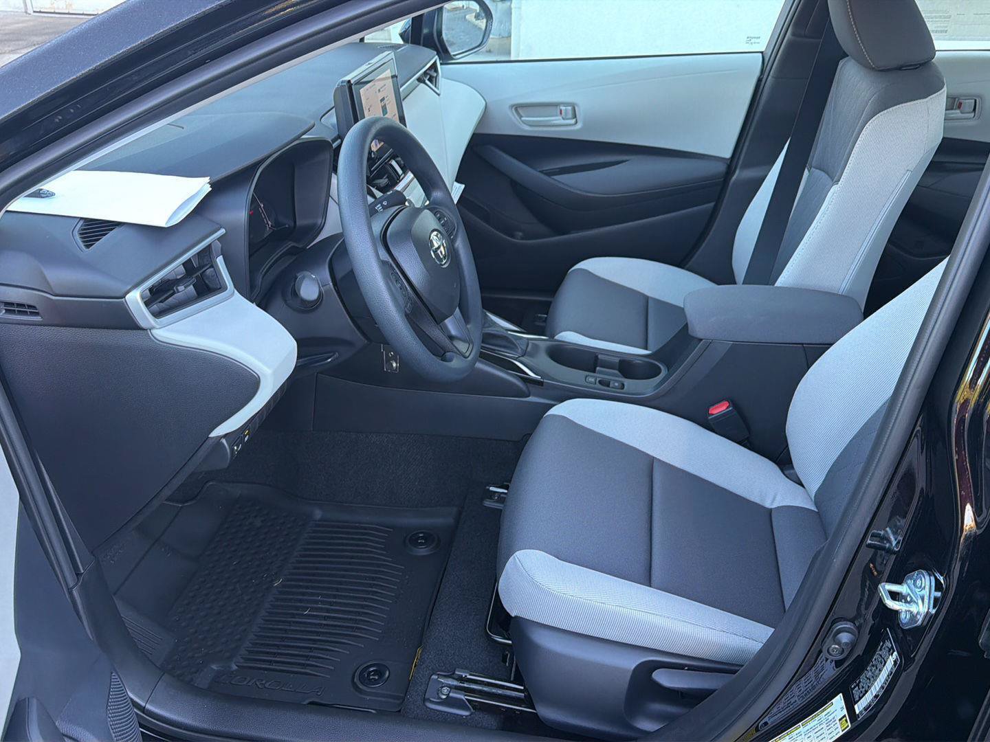 New 2027 Toyota Corolla LE FWD image 10