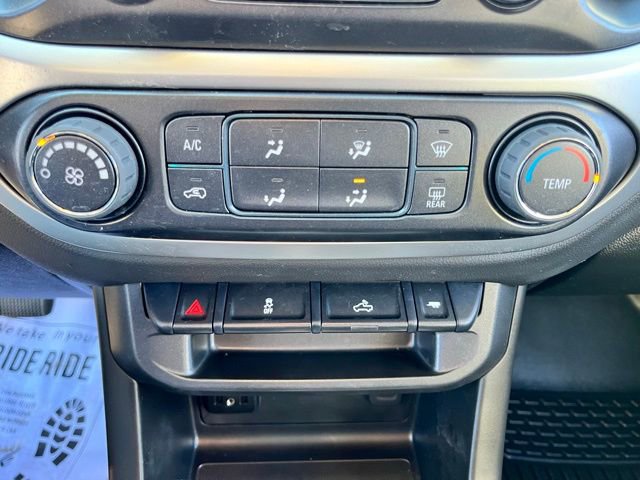 Used 2022 Chevrolet Colorado LT w/ LT Convenience Package image 33