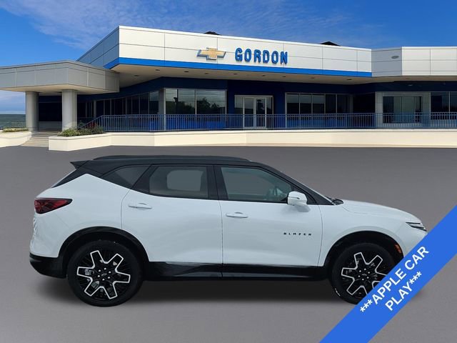 Used 2023 Chevrolet Blazer RS w/ Driver Confidence II Package image 6