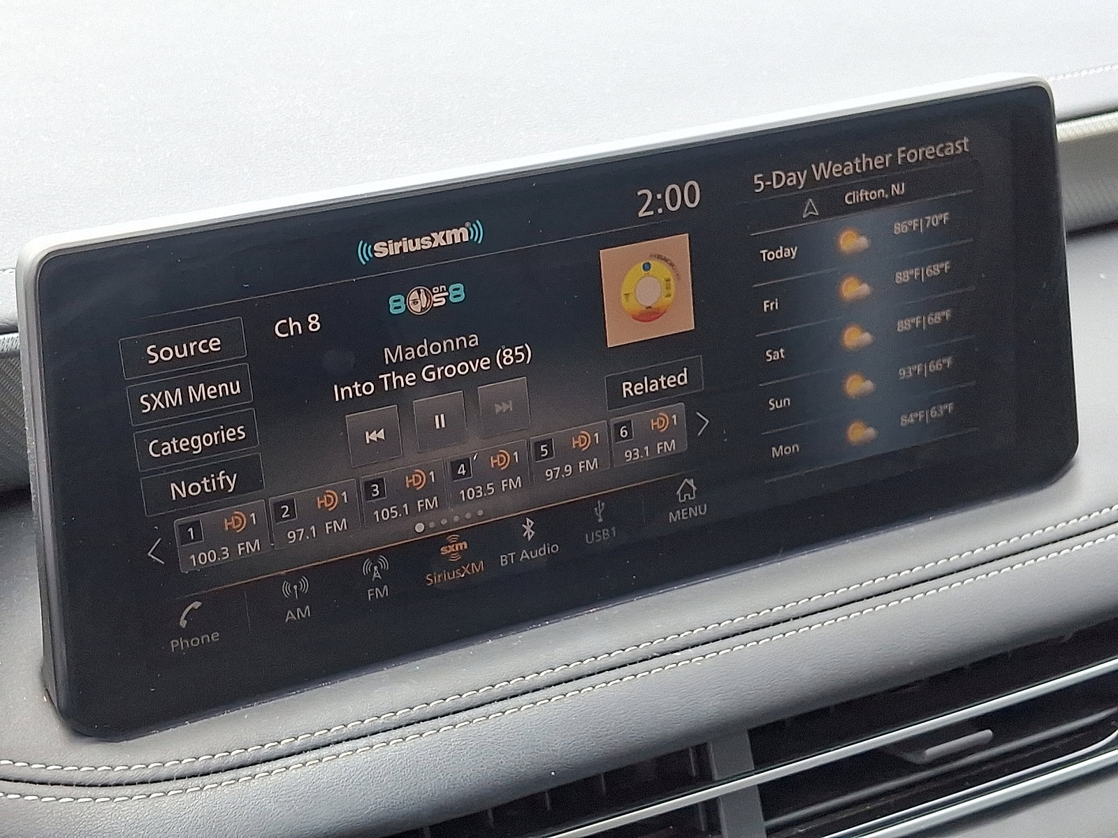 Certified 2022 INFINITI QX60 Luxe w/ Cargo Package image 18