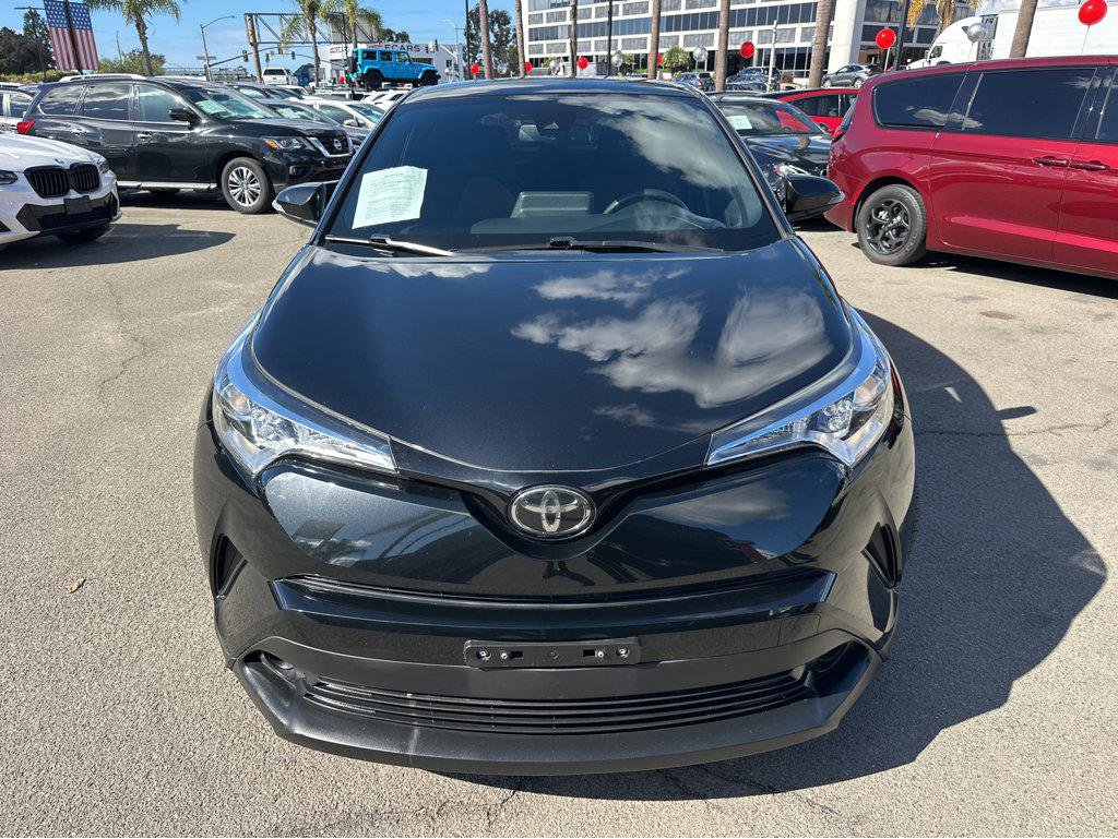 Used 2019 Toyota C-HR LE FWD image 2
