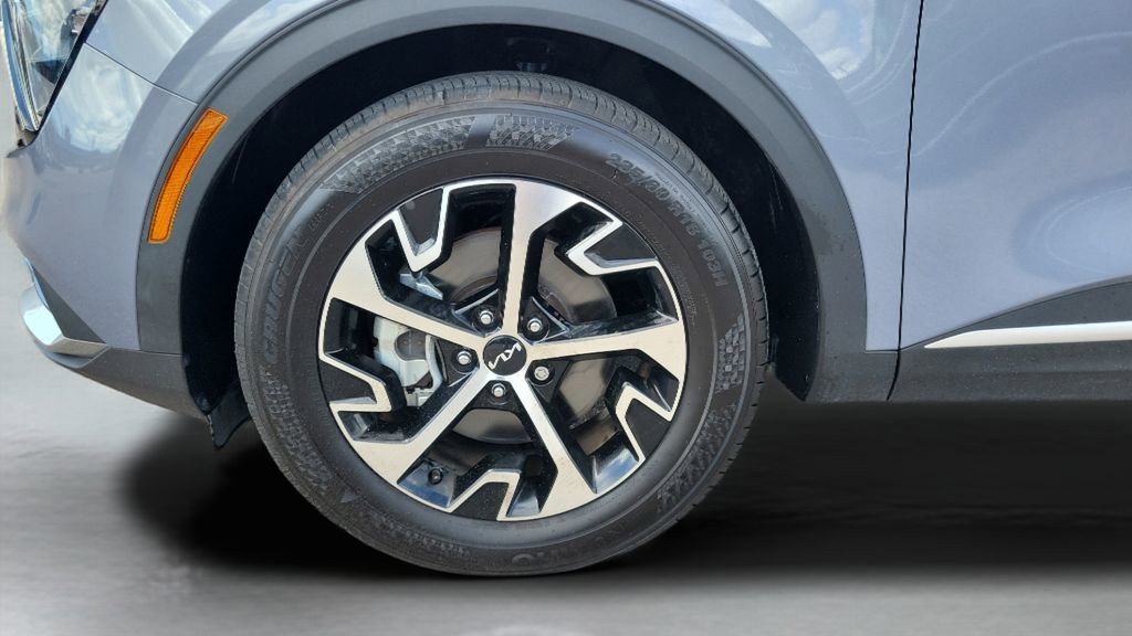 Used 2023 Kia Sportage EX image 10