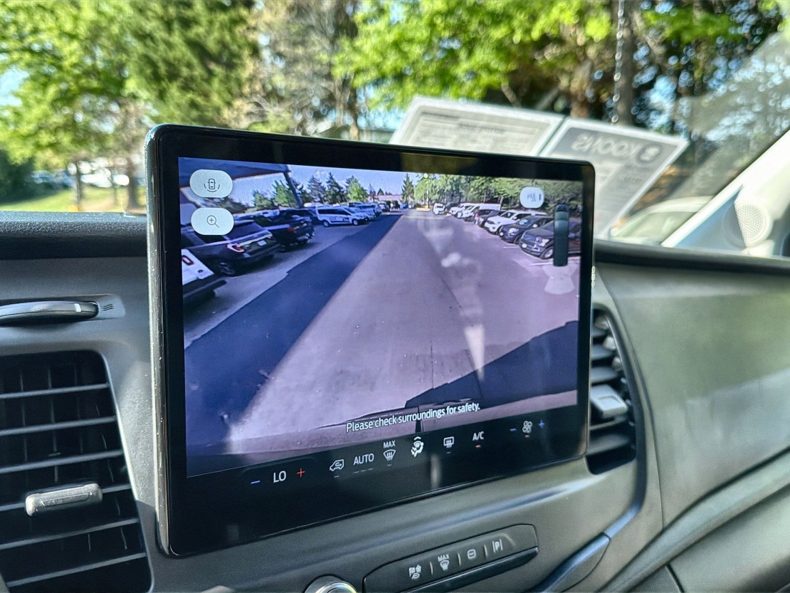 Used 2024 Ford Transit 350 XL image 47