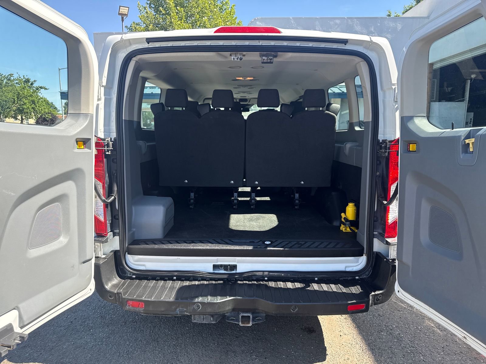 Used 2019 Ford Transit 350 XL RWD image 23