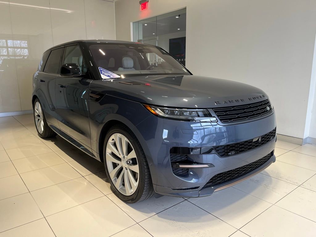 Used 2023 Land Rover Range Rover Sport First Edition image 10